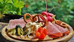 What is Vespers in the Lutheran Church? Dive into the Evening Prayer Ritual